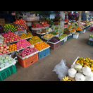 Obst auf dem sog. Morgenmarkt in Pakse